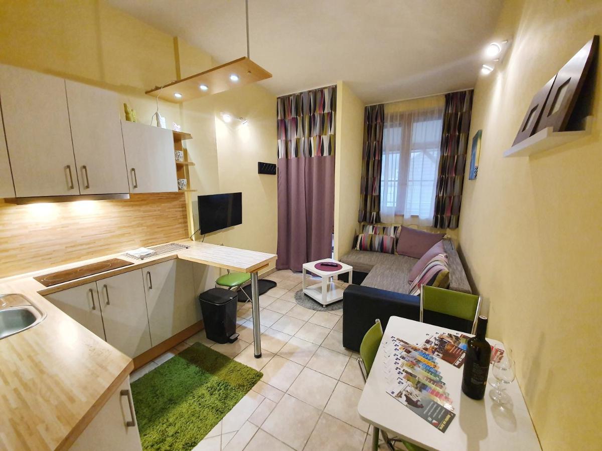Apartment 466 *